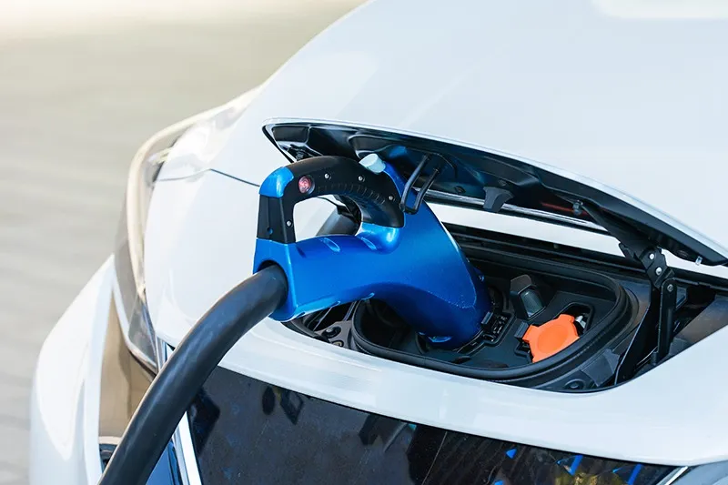 【未経験】電気自動車充電設備